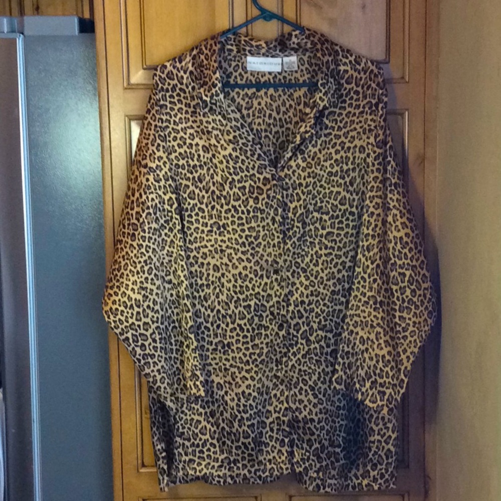 FINAL SALE PRICE Natorious Sleep Shirt 2X in Animal Print
